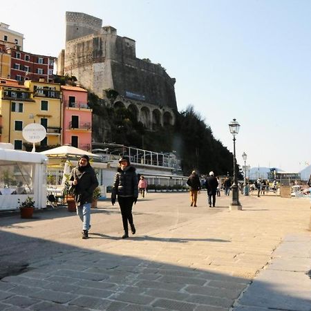 La Finestra Del Pesco Apartment Lerici Exterior photo